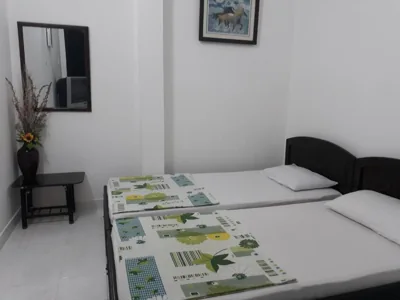 Standard-Twinzimmer — Giang Hotel